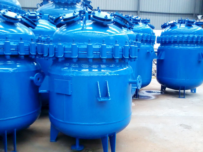 高合金鋼主要有哪幾類？各有什么特點？