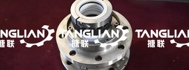 搪玻璃反應釜設備密封結(jié)構介紹